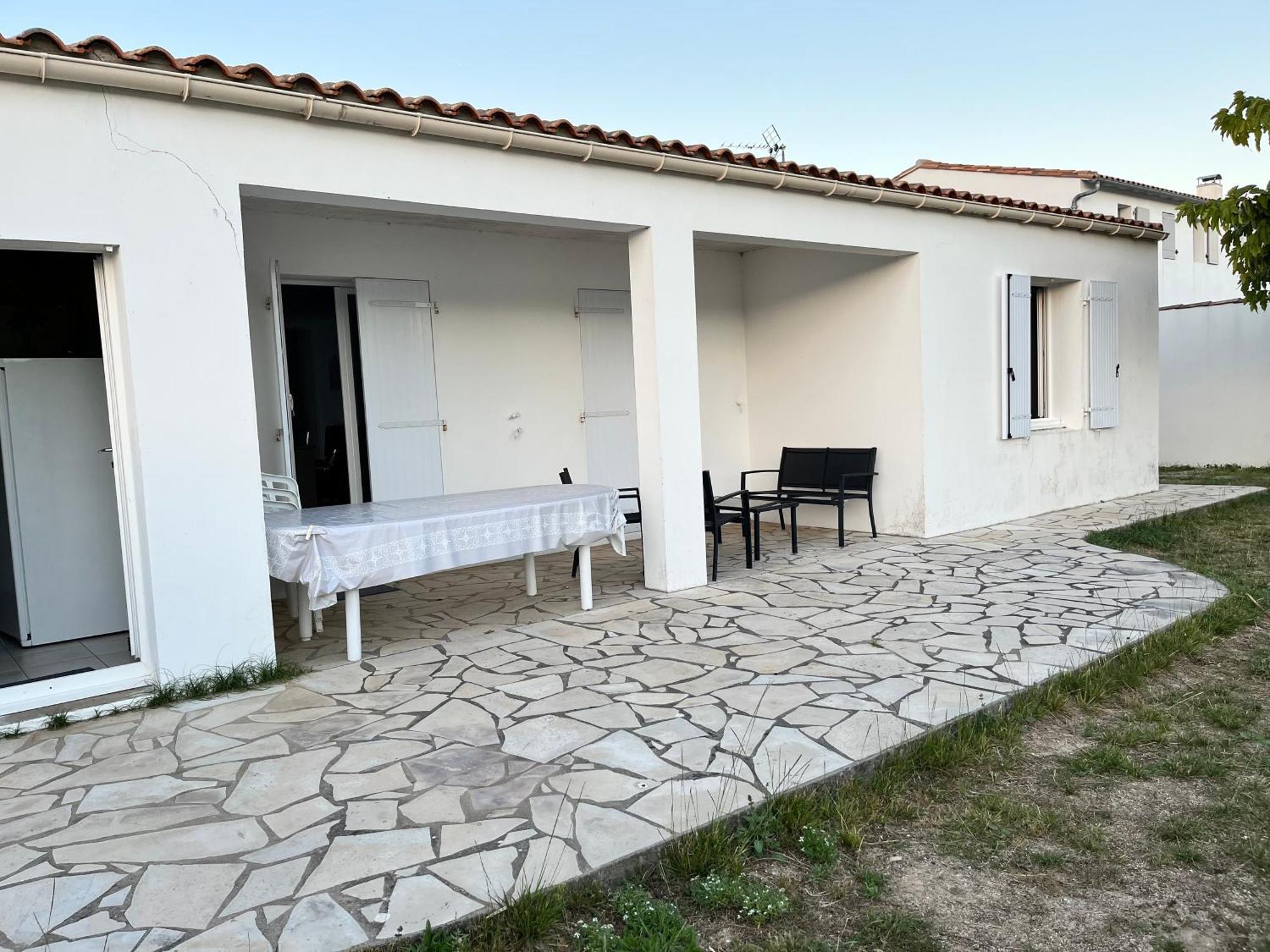 Maison Lumineuse A Ars En Re Ars-en-Re Exterior photo